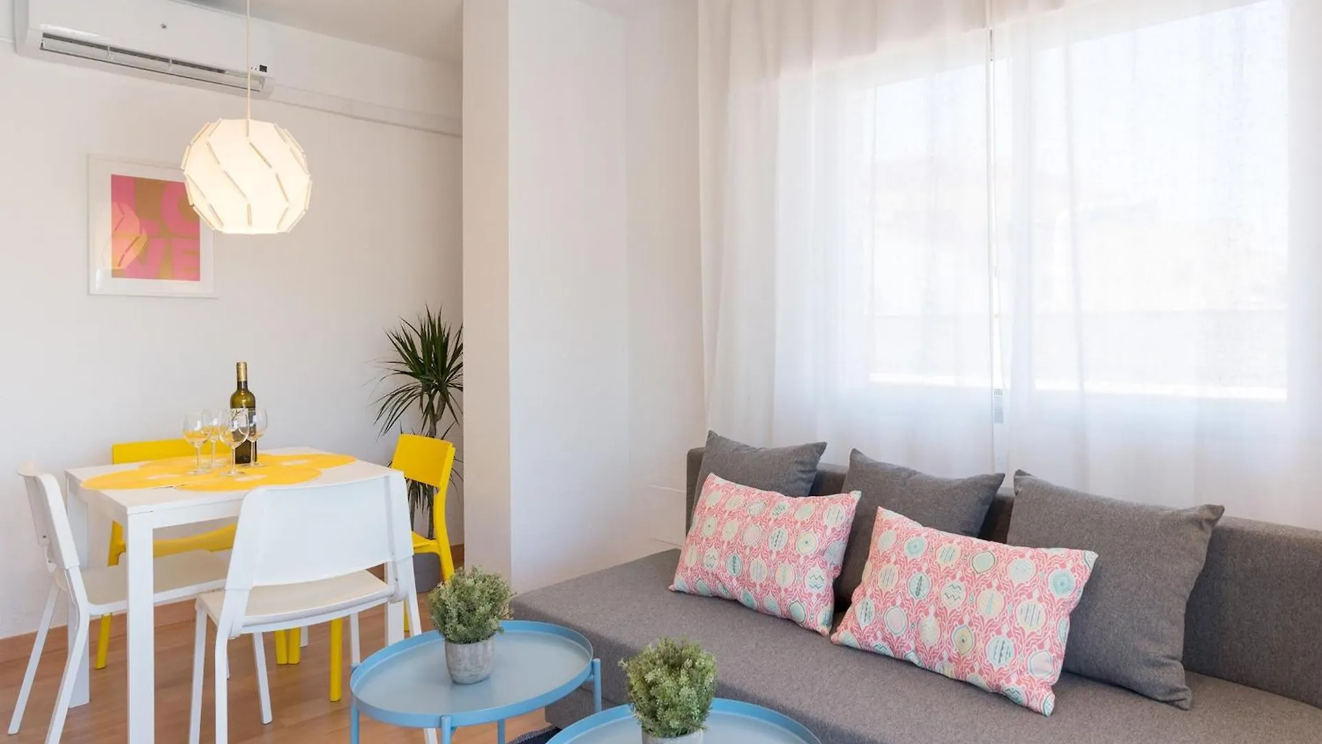 Malagasuite Fuengirola Yate III Apartament